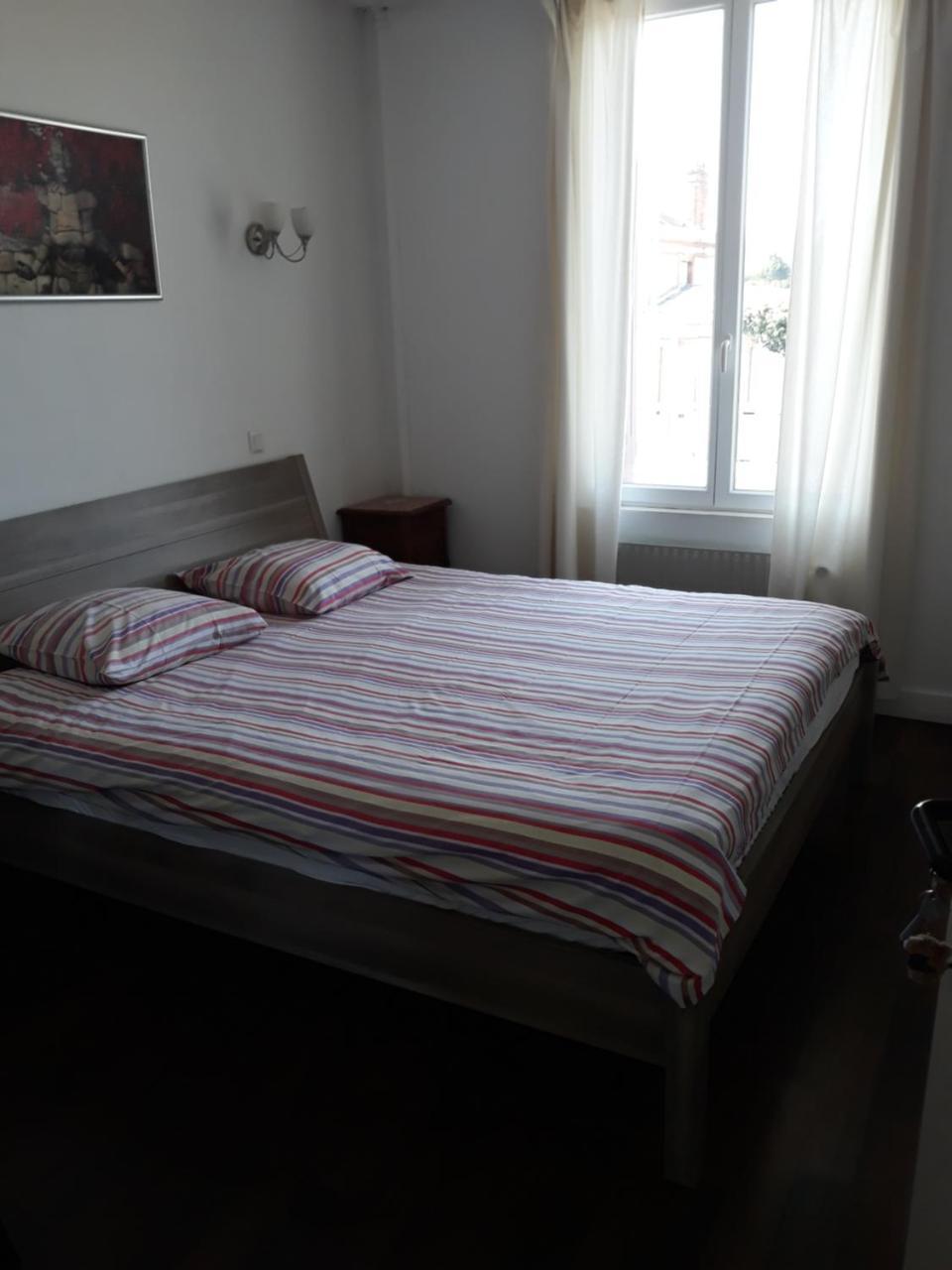 Hotel De La Gare Sainte-Gauburge-Sainte-Colombe Dış mekan fotoğraf